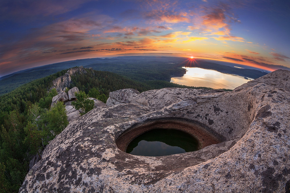 Картинка Лицензия от “третьих лиц” не помогла - 50 000 ₽ за фото
